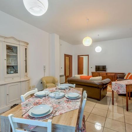 Casa Vacanza Binario 35 切列梅萨皮卡 外观 照片